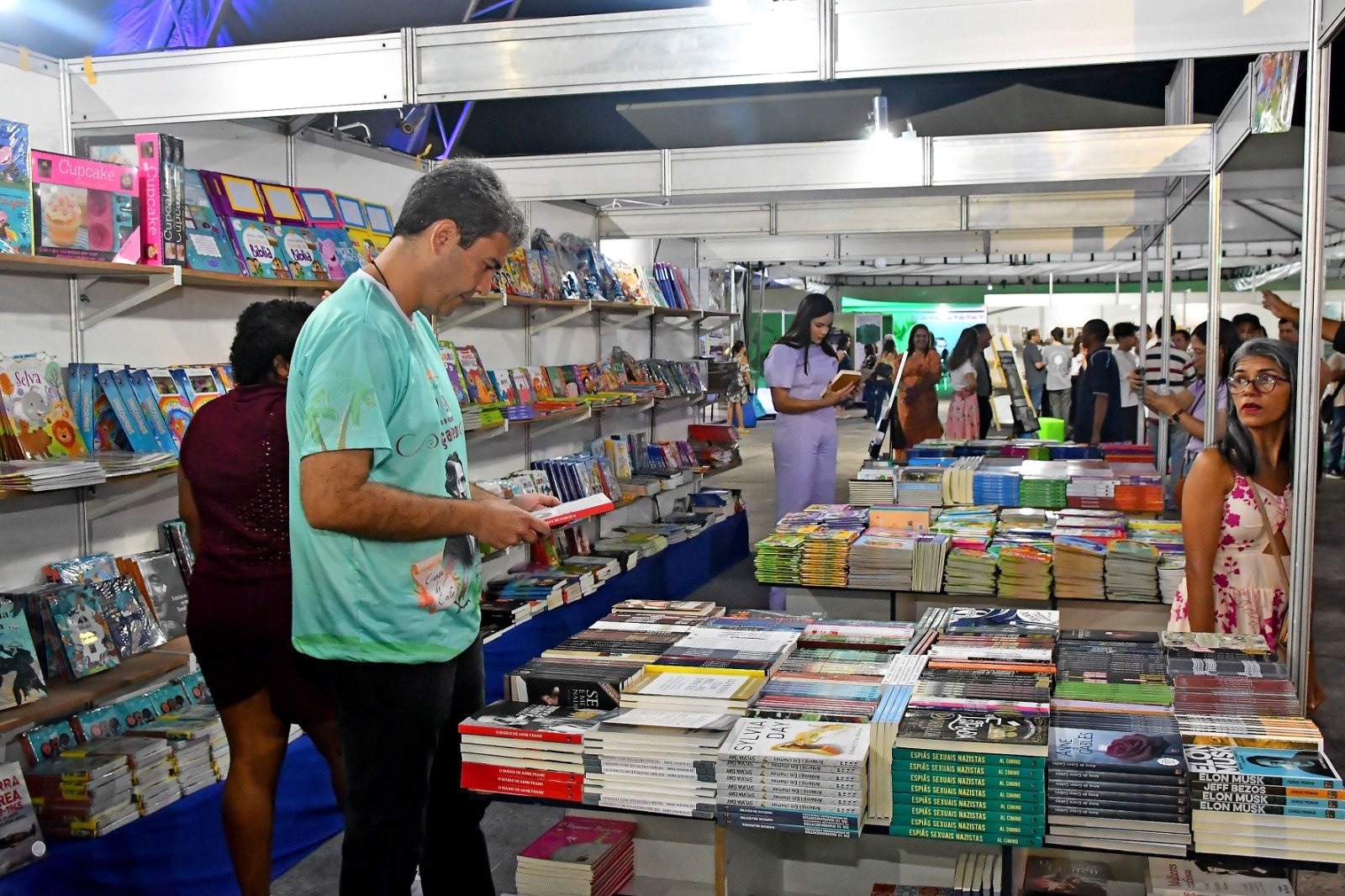 Aberta oficialmente a 16ª edição da Feira do Livro de São Luís John